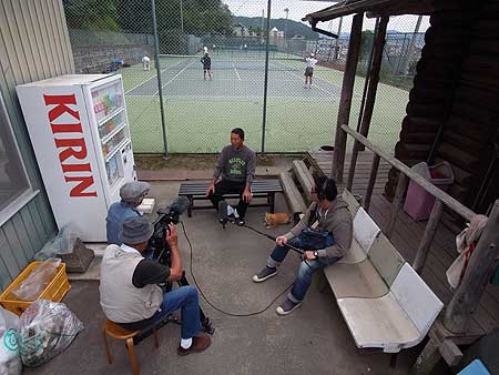 石巻･青池組によるドキュメンタリー映画の撮影風景 (宮城県石巻市・南浜町/門脇地区 2011年7月22日)