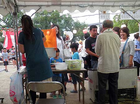 野田北部の夏祭り (神戸市長田区 2011年8月) Photo:青池組