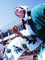 第2回 三宅島島民ふれあい集会〜がんばろう三宅島！ 笑顔で帰れる日のために〜(東京都港区・芝浦小学校 2001年4月15日)