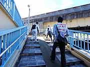 帰宅困難者対応訓練(東京都千代田区日比谷公園〜埼玉県草加市 2010年9月25日)