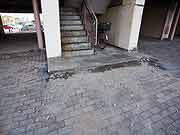 東北地方太平洋沖地震による液状化現象の被害の様子(千葉県浦安市 2011年3月20日)