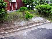 3ヵ月弱が経過した液状化現象被災地の様子(千葉県浦安市弁天,富岡,今川地区 2011年6月1日)