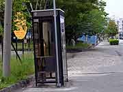 3ヵ月弱が経過した液状化現象被災地の様子(千葉県浦安市高洲地区2011年6月1日)