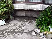 3ヵ月弱が経過した液状化現象被災地の様子(千葉県浦安市日の出地区2011年6月1日)