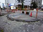 3ヵ月弱が経過した液状化現象被災地の様子(千葉県浦安市日の出地区2011年6月1日)