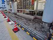 3ヵ月弱が経過した液状化現象被災地の様子(千葉県浦安市入船地区 2011年6月1日)