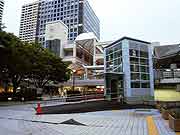 3ヵ月弱が経過した液状化現象被災地の様子(千葉県浦安市新浦安駅周辺2011年6月1日)