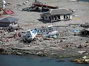 東日本大震災 津波被災地(宮城県石巻市 2011年4月17日)