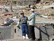 東日本大震災 津波被災地 石巻市立相川小学校(宮城県石巻市北上町十三浜 2011年4月17日)