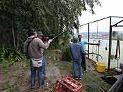 石巻･青池組によるドキュメンタリー映画の撮影風景 (宮城県石巻市・南浜町/門脇地区 2011年7月22日)