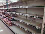 スーパーマーケットでは品不足(埼玉県朝霞市 2011年3月15日)