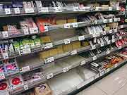 スーパーマーケットでは品不足(埼玉県朝霞市 2011年3月15日)