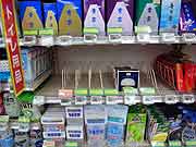 スーパーマーケットでは品不足(埼玉県朝霞市 2011年3月15日)