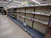 スーパーマーケットでは品不足(埼玉県朝霞市 2011年3月15日)