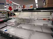 スーパーマーケットでは品不足(埼玉県新座市 2011年3月15日)