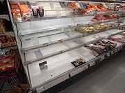 スーパーマーケットでは品不足(埼玉県新座市 2011年3月15日)