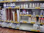 スーパーマーケットでは品不足(埼玉県志木市 2011年3月18日)