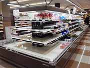 スーパーマーケットでは品不足(埼玉県志木市 2011年3月18日)