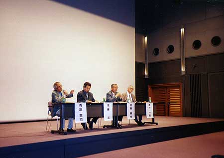 第2回 復興とまち映像祭 コミュニティに力あり〜阪神大震災から学ぶこと〜(東京都新宿区・新大久保 2002年6月15日)