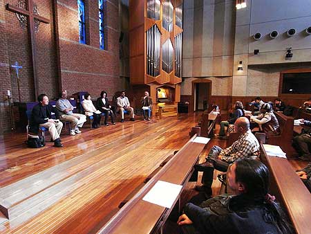 東日本大震災被災者応援チャリティ OKUBOの集い(東京都新宿区・ルーテル東京教会/大久保 2011年3月26日)