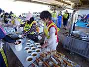 帰宅困難者対応訓練/荒川・千住新橋エイドステーション(東京都足立区 2010年9月25日)