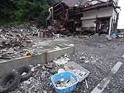 東日本大震災 津波被災地(岩手県釜石市 2011年7月15日)