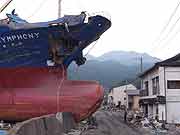 東日本大震災 津波被災地(岩手県釜石市 2011年7月15日)