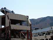 東日本大震災 津波被災地(宮城県女川町 2011年4月17日)