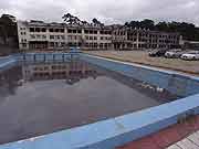 被災した門脇小学校 (宮城県石巻市・門脇小学校 2011年7月21日)