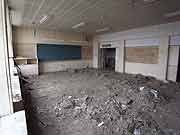 被災した門脇小学校 (宮城県石巻市・門脇小学校 2011年7月21日)