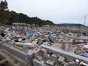 津波と火災に襲われ壊滅した門脇町4・5丁目の様子 (宮城県石巻市・門脇町4・5丁目 2011年7月22日)