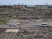 津波と火災に襲われ壊滅した門脇町4・5丁目の様子 (宮城県石巻市・門脇町4・5丁目 2011年7月22日)