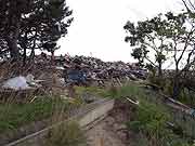 津波と火災に襲われ壊滅した南浜町の様子 (宮城県石巻市・南浜町 2011年7月22日)