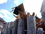 東日本大震災 津波被災地(宮城県亘理町 2011年4月12日)