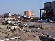 東日本大震災 津波被災地(宮城県亘理町 2011年4月12日)