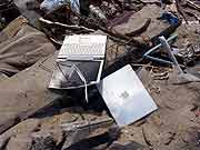 東日本大震災 津波被災地(宮城県亘理町 2011年4月12日)