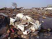 東日本大震災 津波被災地(宮城県亘理町 2011年4月14日)