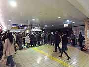 運休の東武東上線志木駅の様子(埼玉県新座市 2011年3月15日)