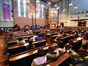 東日本大震災被災者応援チャリティ OKUBOの集い(東京都新宿区・ルーテル東京教会/大久保 2011年3月26日)