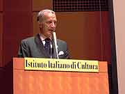 ヴィンチェンツォ・ペトローネ駐日イタリア大使（Saluto di S.E. Vincenzo PETRONE (Ambasciatore d’Italia in Giappone) 放射能という 津波 出版記念/ピオ・デミーリア著、桜井勝廷 (南相馬市長)、Presentazione del libro 