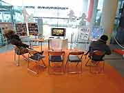 シンサイミライノハナPROJECT2011(東京都江東区・東京臨海広域防災公園 有明の丘基幹的広域防災拠点施設 そなエリア東京 2011年1月23日)